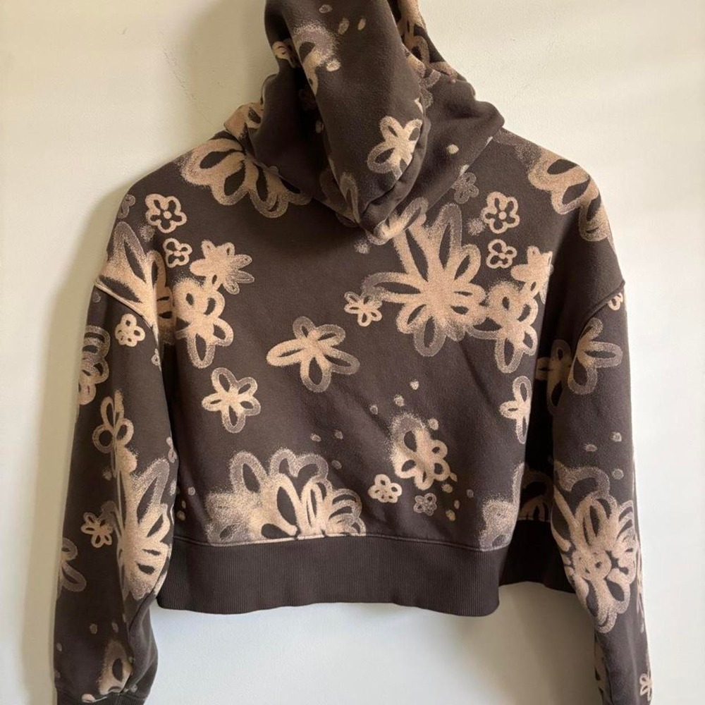 Brown & cream medium floral bleached flowers print boxy cropped hoodie - Picture 2 of 6
